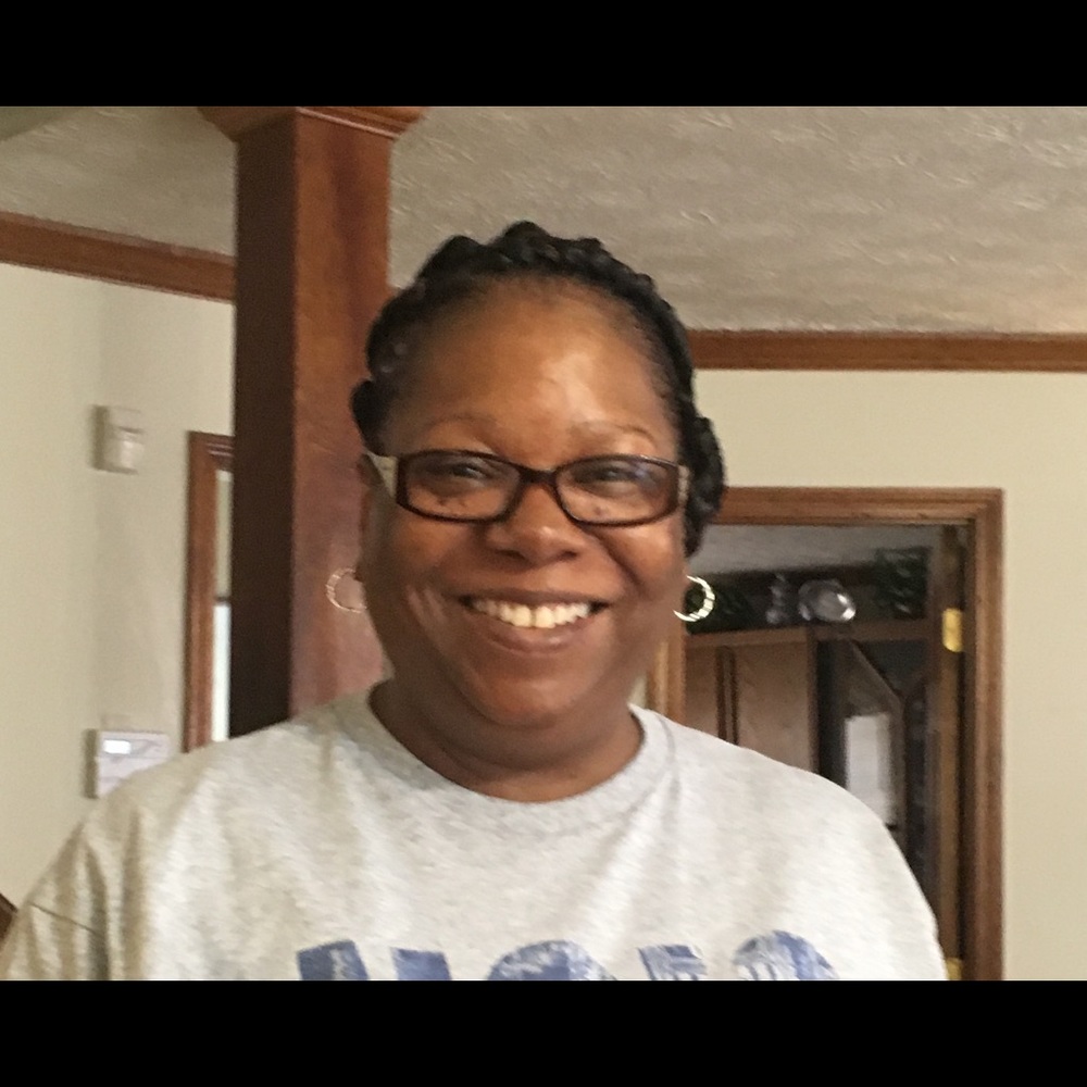 Meet your Posher, Nadine